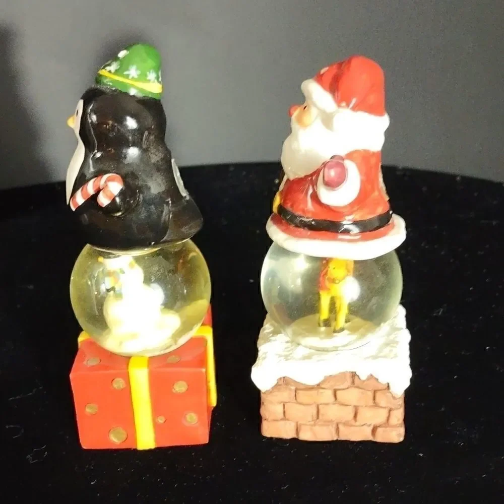 Vintage Holiday Sno Globe Salt & Pepper Shakers